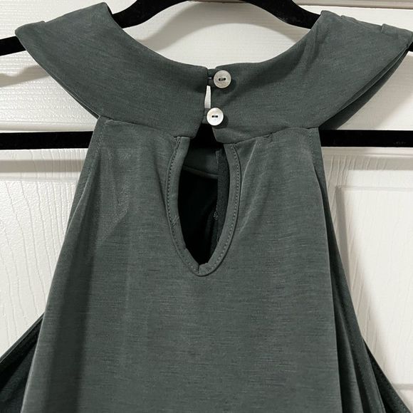 Green Envelope Dark Gray Tank Top - Picture 5 of 7